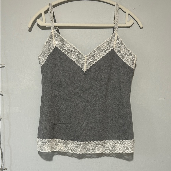 Abercrombie & Fitch Tops - Abercrombie & Fitch Lace-Trim Camisole Tank With Removable Padding